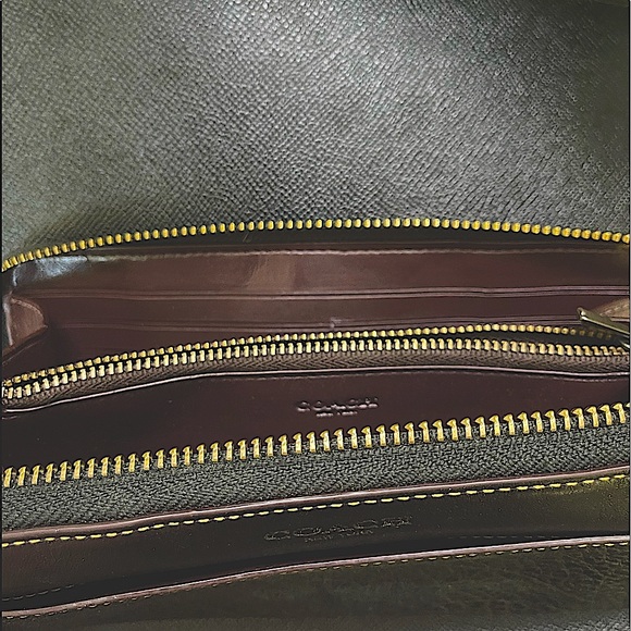 Coach - medium sized accordion wallet - Picture 8 of 9